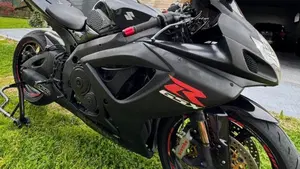 Suzuki GSX R 750 (2006 - 07)  (4)
