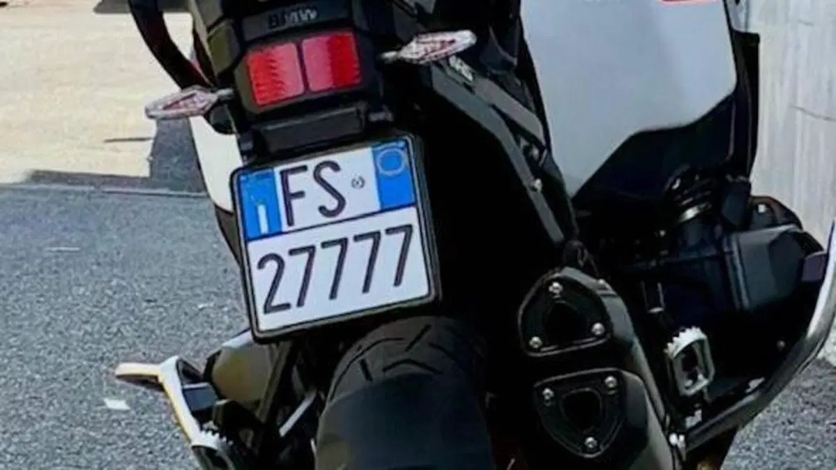 Bmw R 1300 GS Adventure Trophy (2025 - 26)  (8)