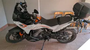 KTM 790 Adventure (2023 - 24)  (3)