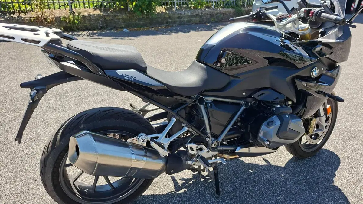 Bmw R 1250 RS (2021 - 25)  (2)