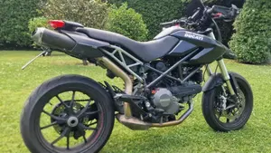 Ducati Hypermotard 796 (2012)  (4)