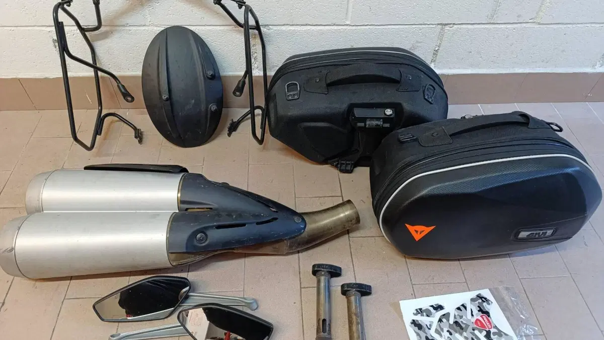 Ducati Diavel 1200 (2010 - 13)  (6)