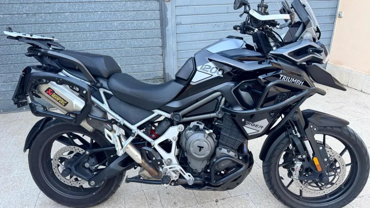 Triumph Tiger 1200 GT Pro (2022 - 23)  (2)