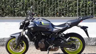 Yamaha MT-07 ABS (2014 - 16) usata