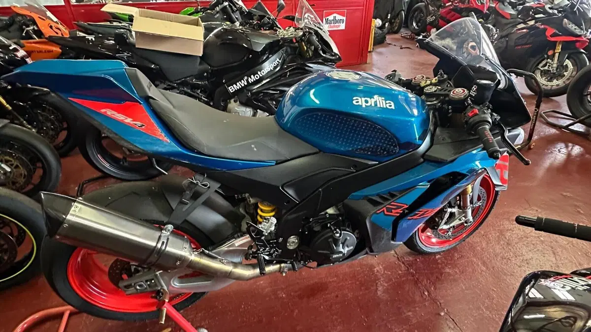 Aprilia RSV4 1100 (2025 - 26)  (3)