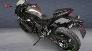 Kawasaki Ninja 125 (2021 - 24)  (4)