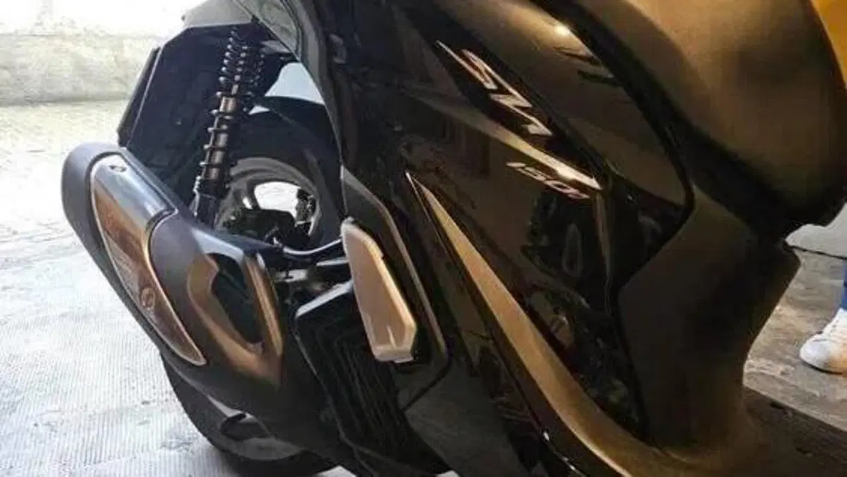 Honda SH 150i (2024 - 25)  (8)