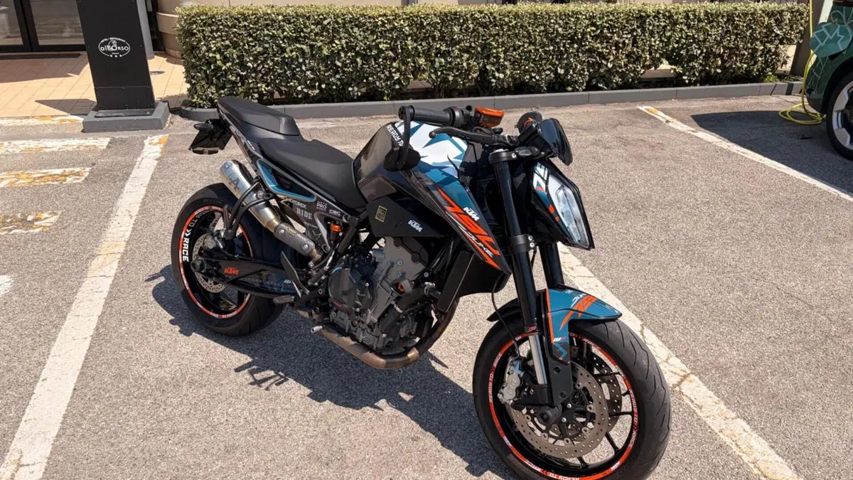 KTM 790 Duke L (2023 - 24)  (2)