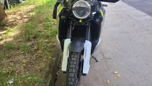 Husqvarna Norden 901 (2022 - 26)  (2)