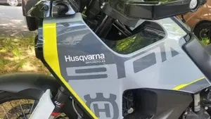 Husqvarna Norden 901 (2022 - 26)  (5)