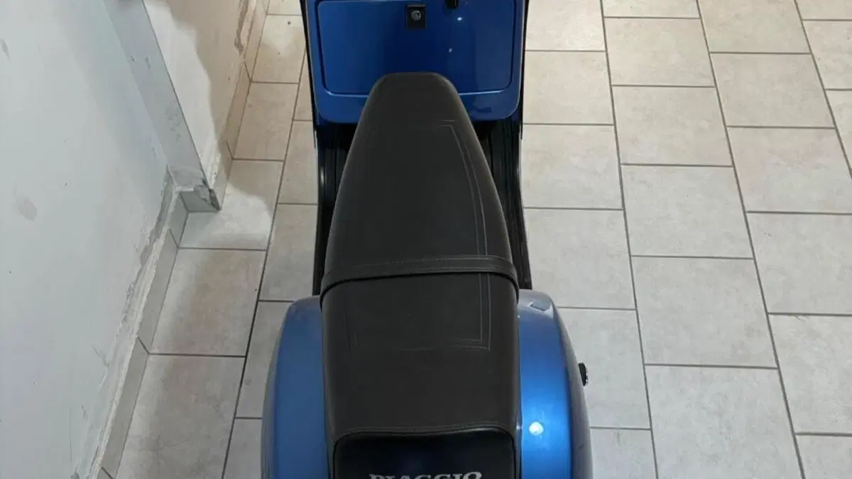 Piaggio   (6)