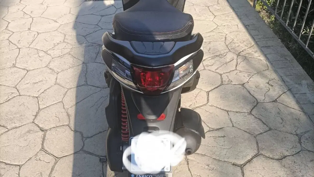 Piaggio Liberty S 50 4T (2020)  (2)