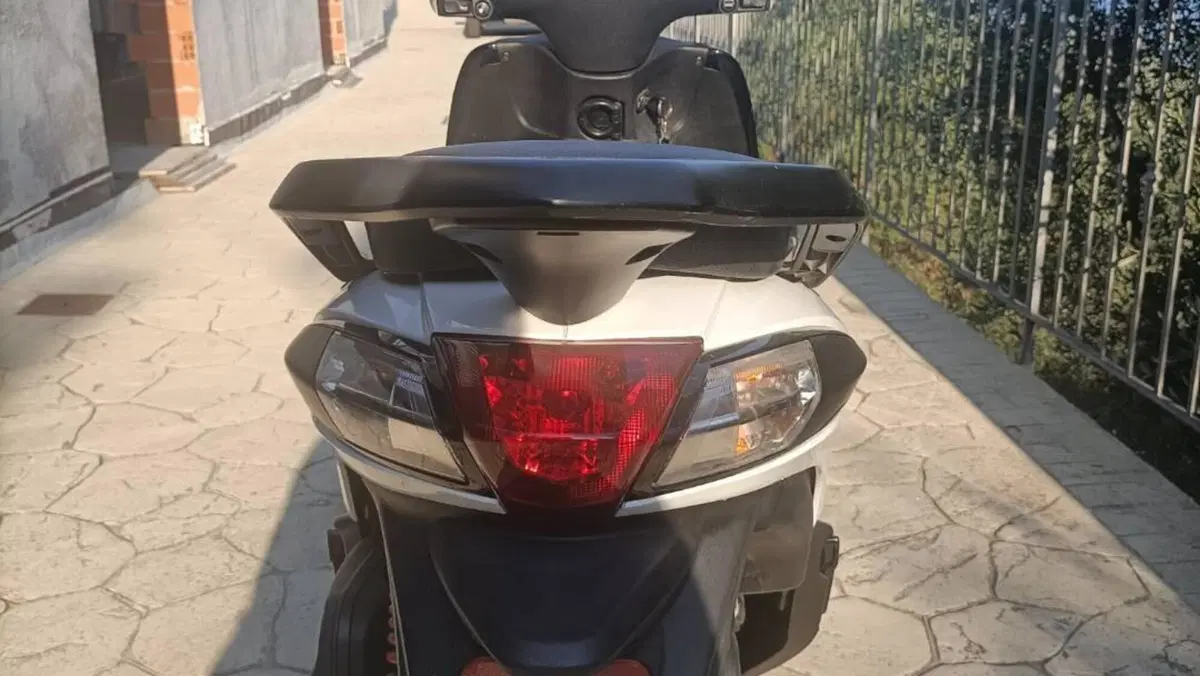 Piaggio Liberty S 50 4T (2020)  (13)