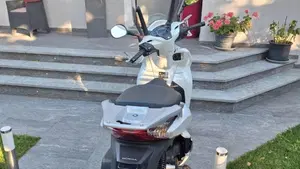Honda SH 300 i ABS (2016 - 20)  (5)