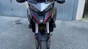 Ducati Multistrada V4 S Grand Tour (2024) 