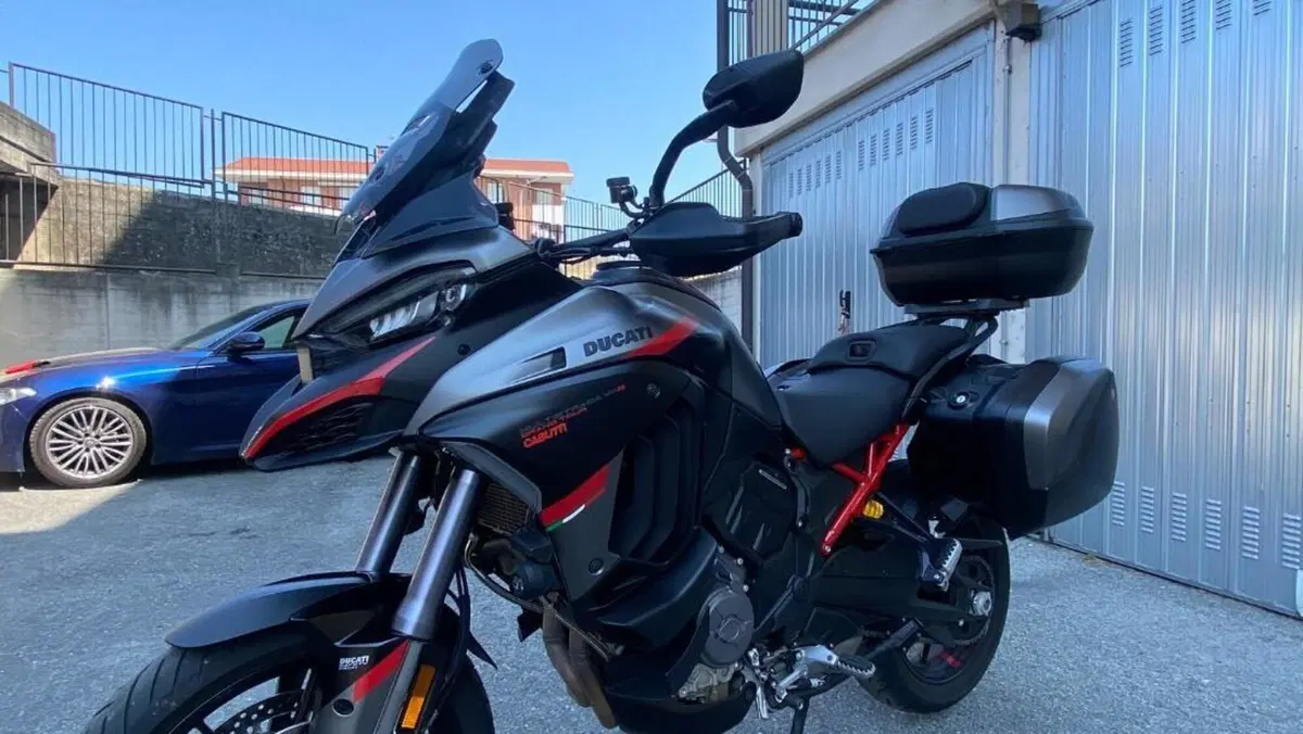Ducati Multistrada V4 S Grand Tour (2024)  (3)