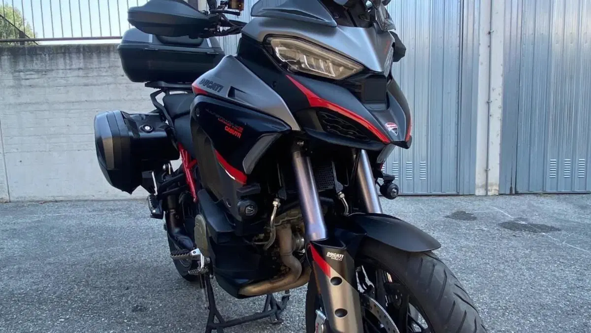 Ducati Multistrada V4 S Grand Tour (2024)  (4)