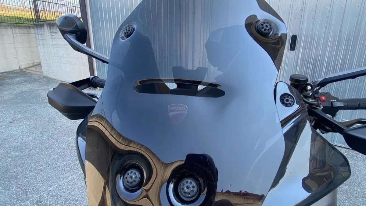Ducati Multistrada V4 S Grand Tour (2024)  (8)