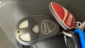 Ducati Multistrada V4 S Grand Tour (2024)  (14)