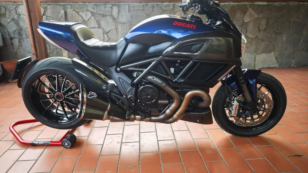Ducati Diavel 1200 (2014 - 16) 