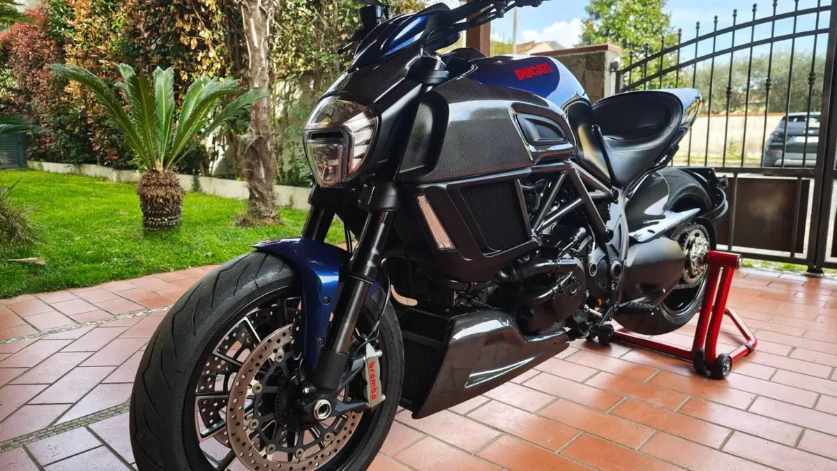 Ducati Diavel 1200 (2014 - 16)  (3)