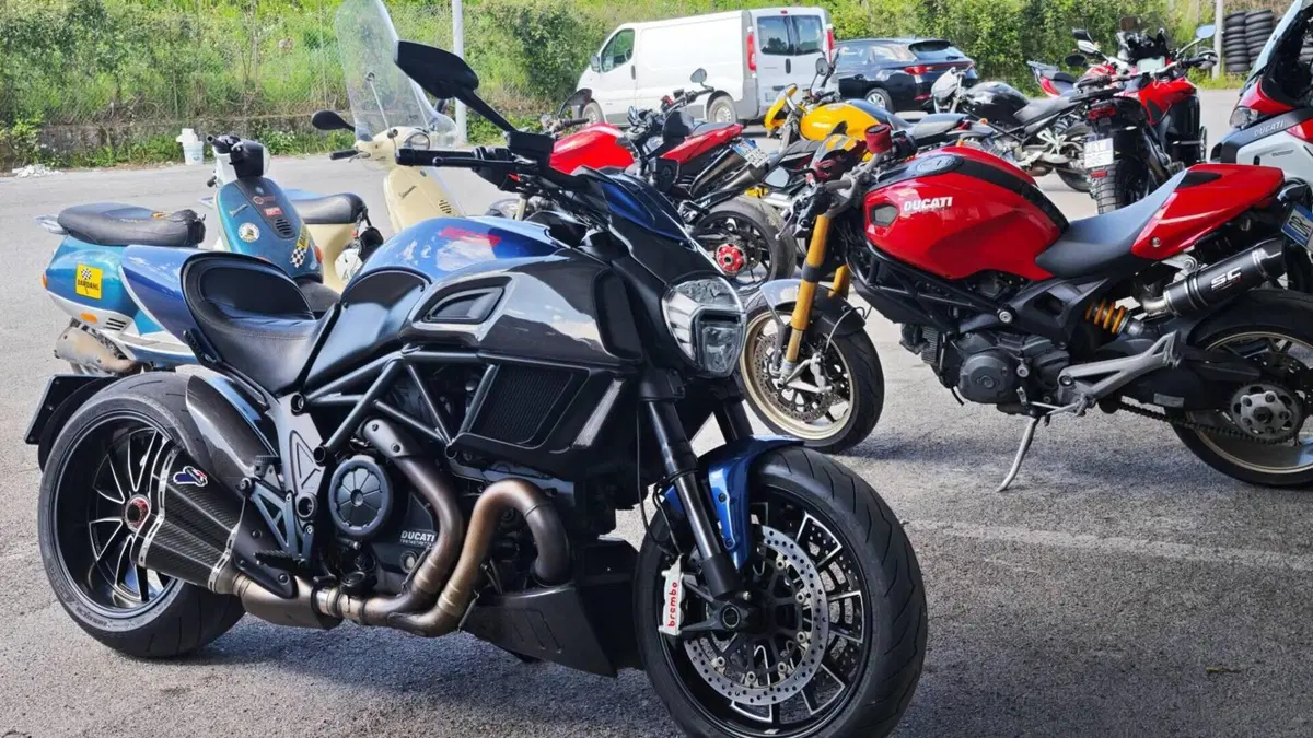Ducati Diavel 1200 (2014 - 16)  (7)