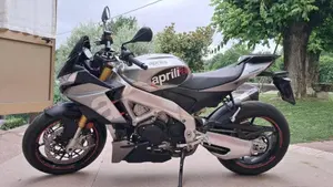 Aprilia Tuono V4 (2021 - 24) 