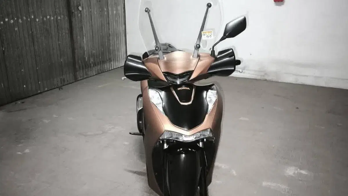 Honda SH 125 Mode (2021 - 23)  (2)