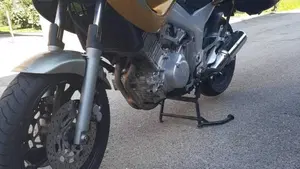 Yamaha TDM 850 (1996 - 01)  (2)