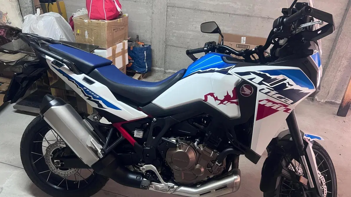 Honda Africa Twin CRF 1100L ES (2024 - 26) 