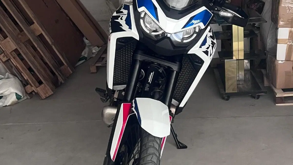 Honda Africa Twin CRF 1100L ES (2024 - 26)  (7)
