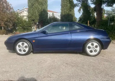 Alfa Romeo GTV 2.0 twin Spark   (4)