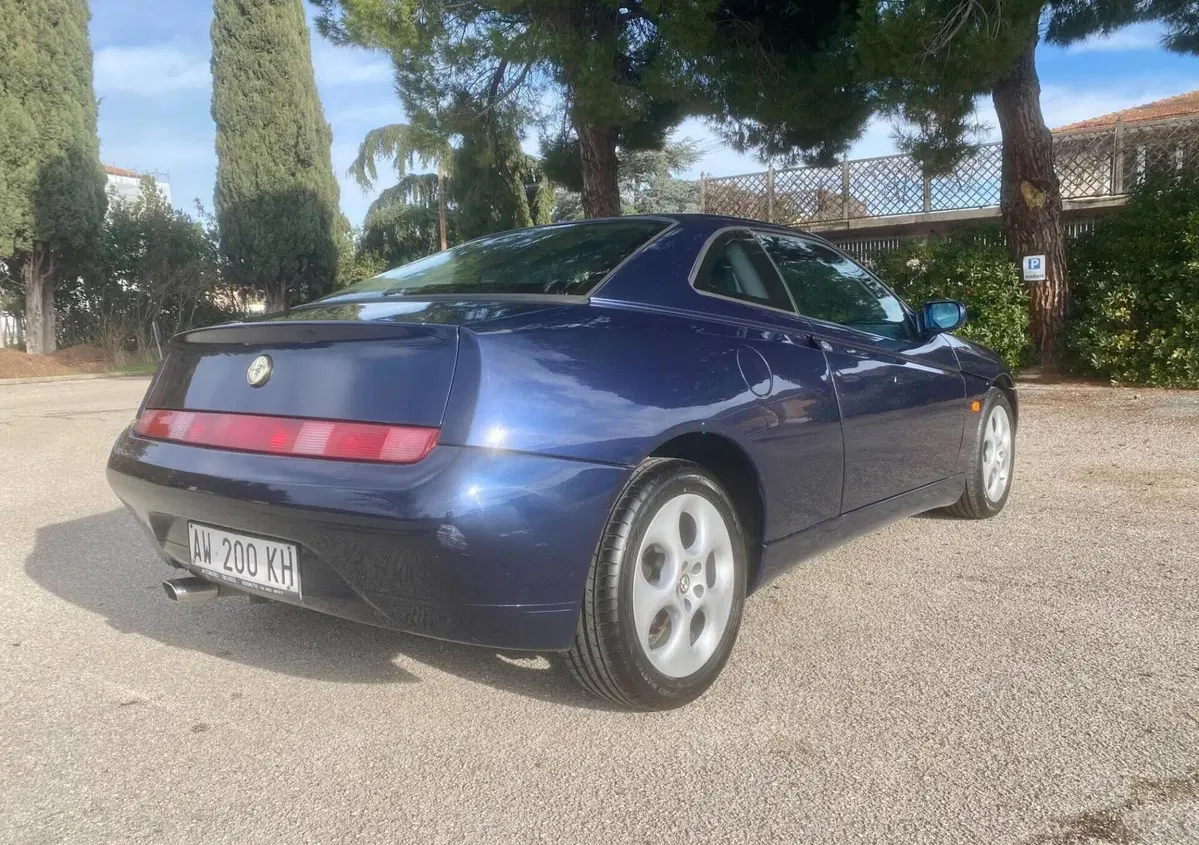 Alfa Romeo GTV 2.0 twin Spark   (7)