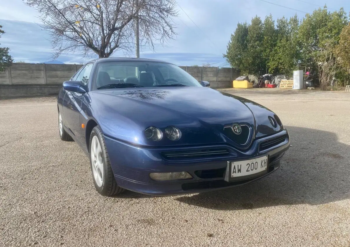 Alfa Romeo GTV 2.0 twin Spark   (8)