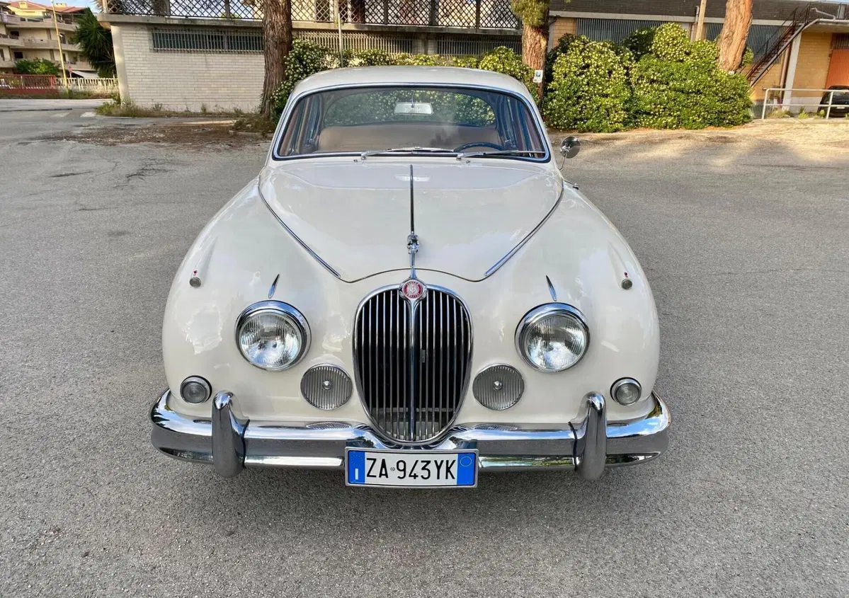 Jaguar mK2 3800 cc cambio Manuale  