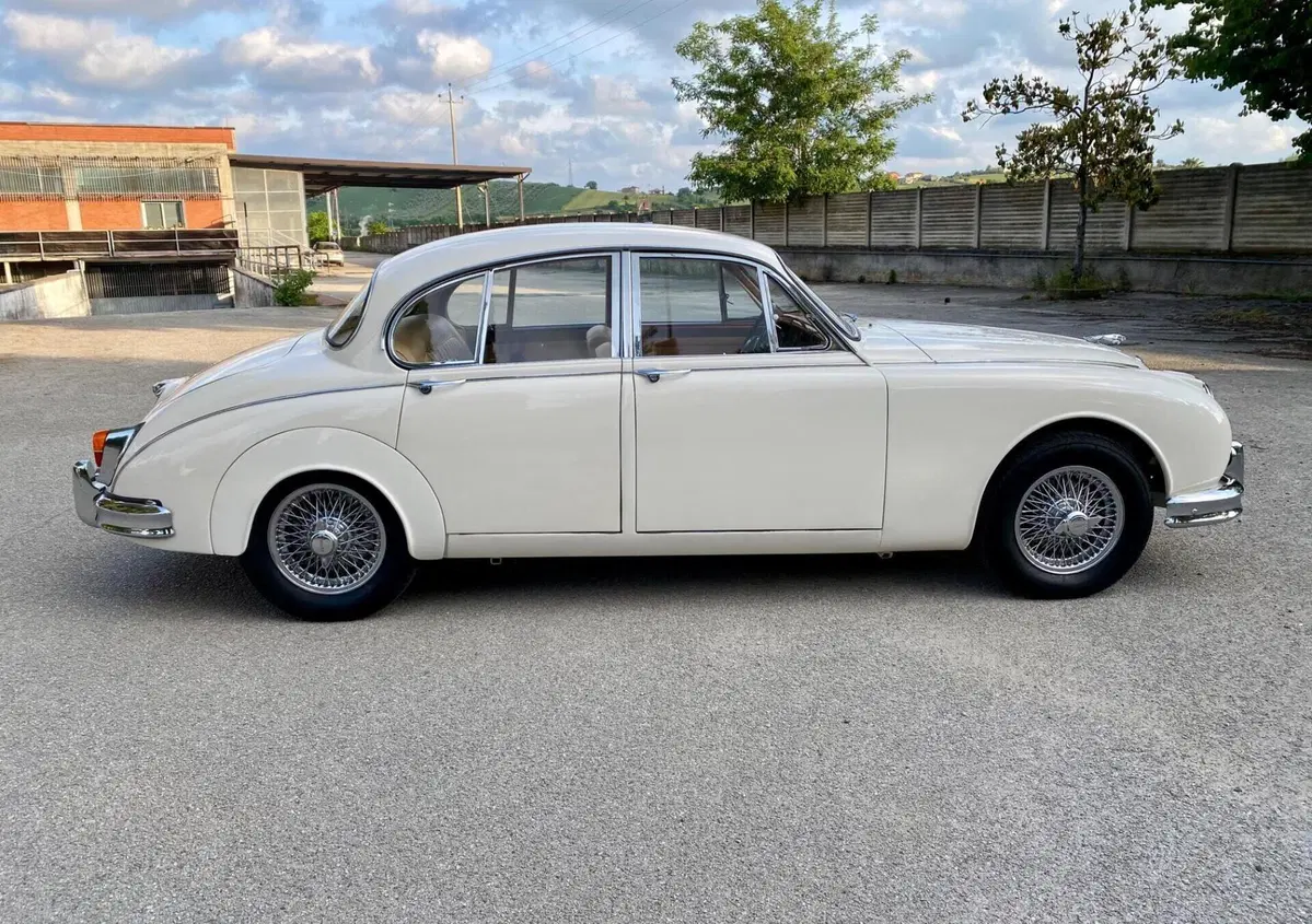 Jaguar mK2 3800 cc cambio Manuale   (4)