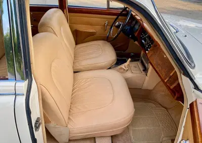Jaguar mK2 3800 cc cambio Manuale   (17)