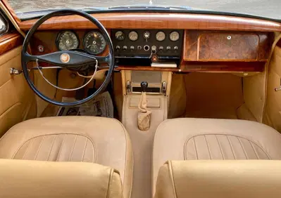 Jaguar mK2 3800 cc cambio Manuale   (18)