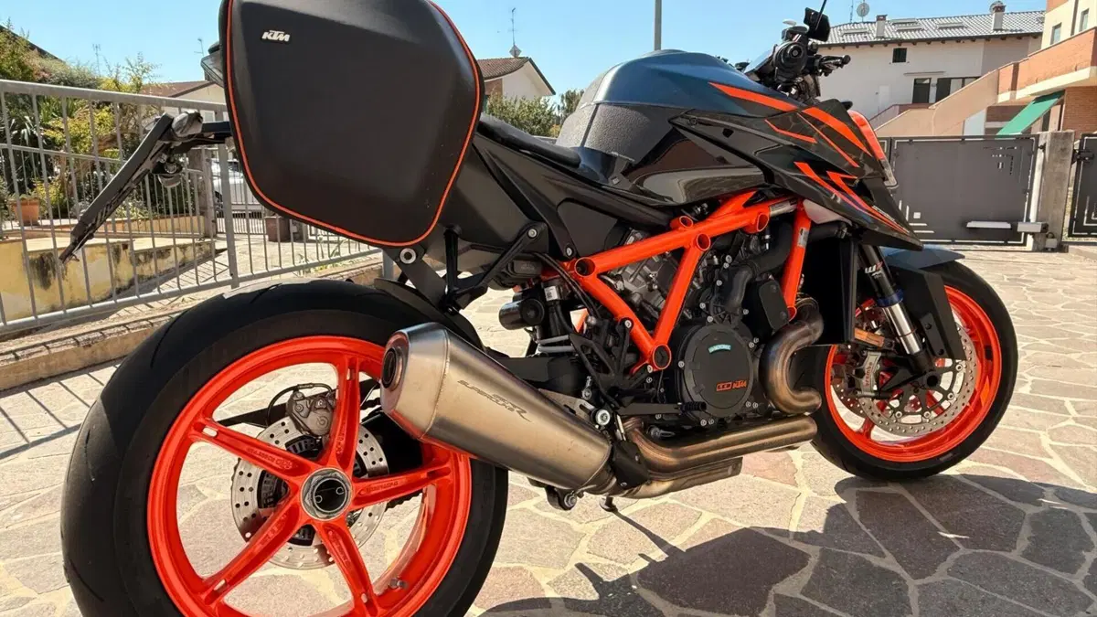 KTM 1290 Super Duke R EVO (2022 - 23)  (3)