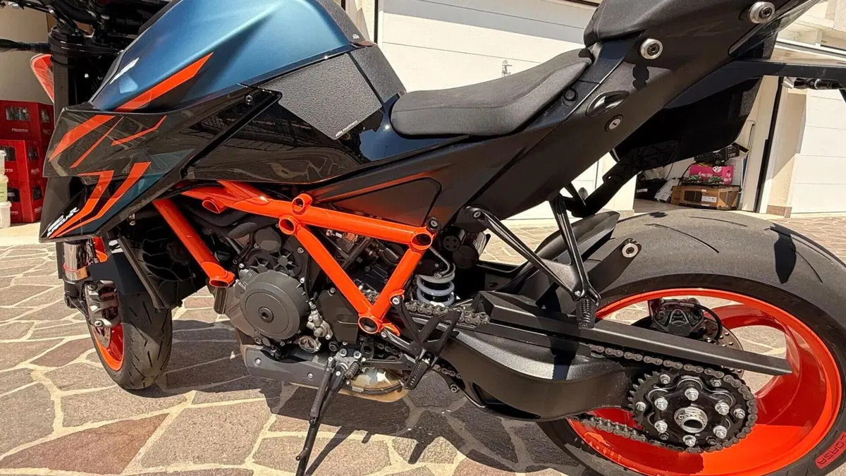 KTM 1290 Super Duke R EVO (2022 - 23)  (4)