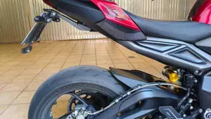 Triumph Street Triple 765 RS (2023 - 26)  (7)