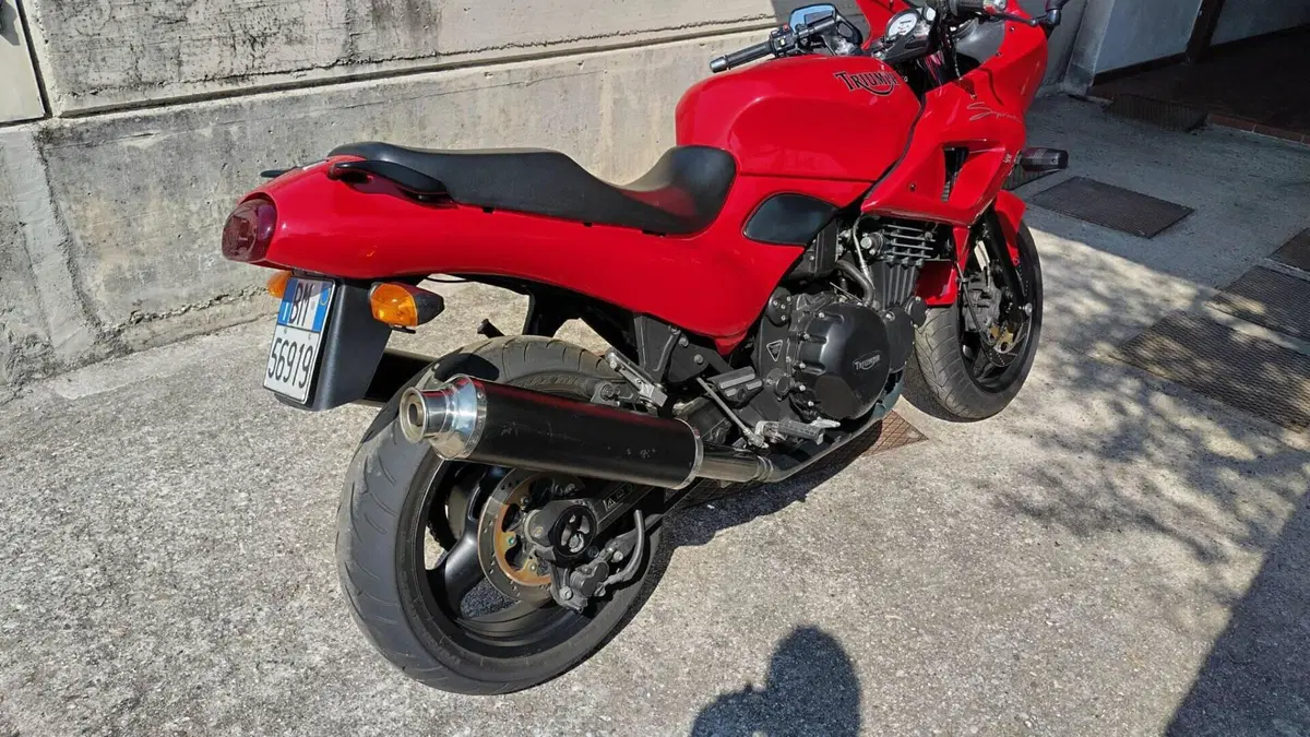 Triumph   (2)