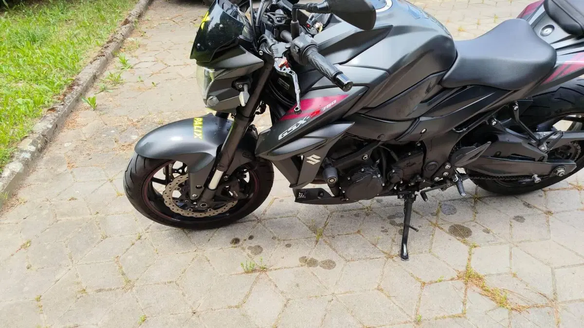 Suzuki GSX S 750 Z Yugen (2018 - 20)  (2)