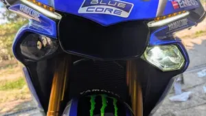 Yamaha YZF R1 (2017 - 19)  (15)