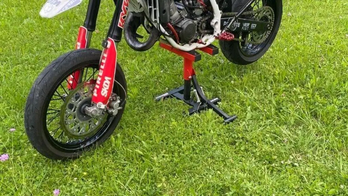 Husqvarna SMS 125 4 (2010 - 12)  (10)