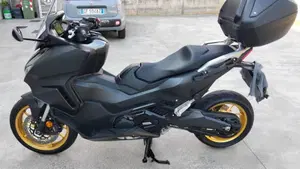 Honda Forza 750 DCT Travel (2021 - 24)  (4)