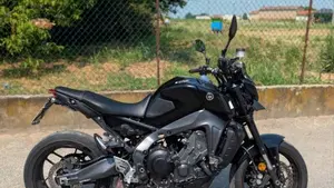 Yamaha MT-09 (2021 - 23)  (10)