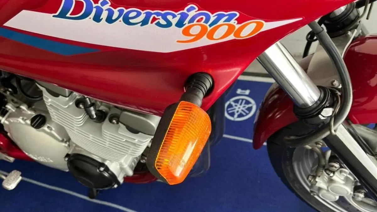 Yamaha XJ 900 S Diversion (1995 - 02)  (3)