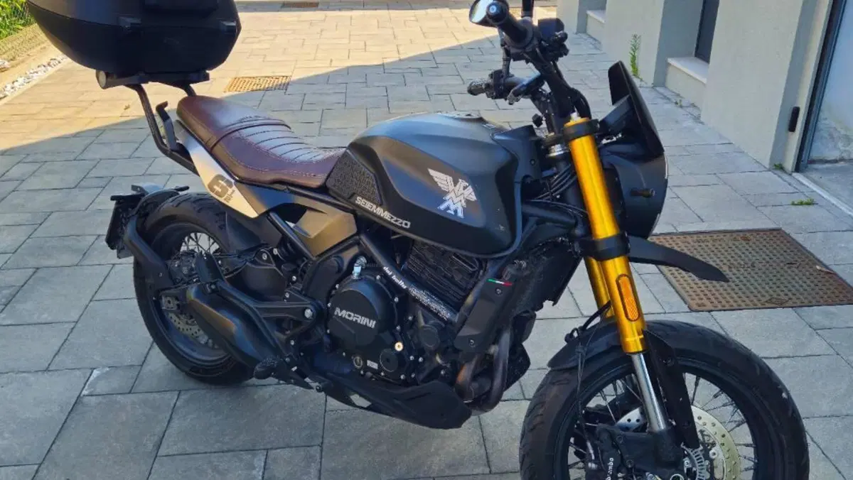 Moto Morini SEIEMMEZZO SCR (2022 - 26)  (3)