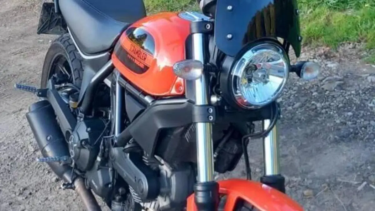 Ducati Scrambler 400 Sixty 2 (2016 - 21)  (4)